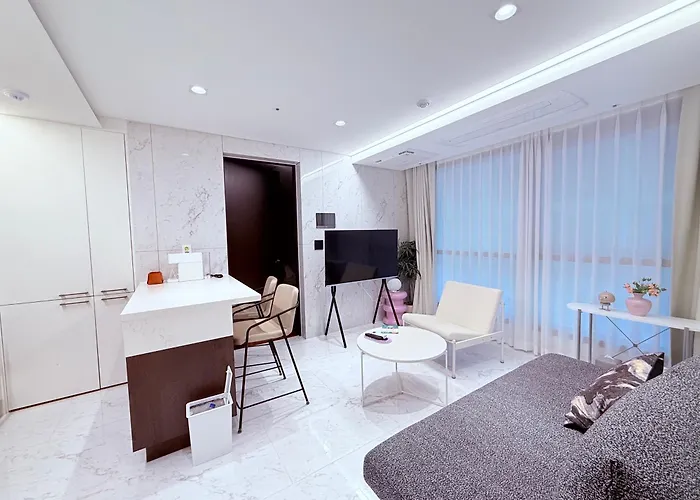 Km House 78 2Br, 2 Queen Beds Family Suite 강남 서초 * Seúl