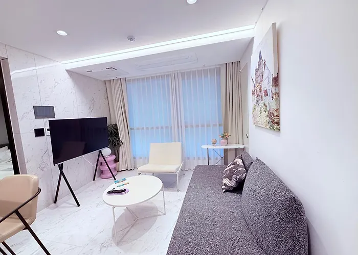 Apartamento Km House 78 2Br, 2 Queen Beds Family Suite 강남 서초 Seúl