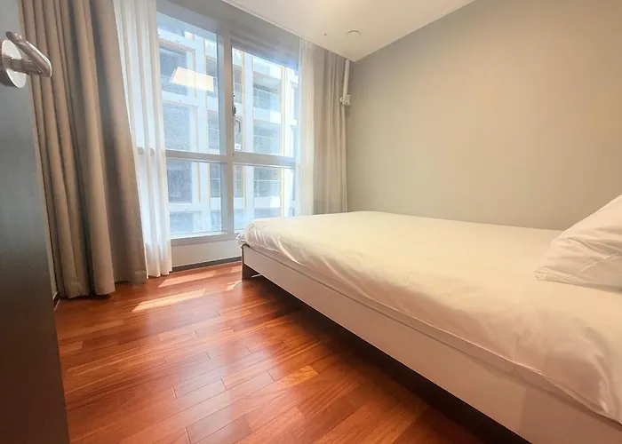 Apartment Km House 78 2Br, 2 Queen Beds Family Suite 강남 서초